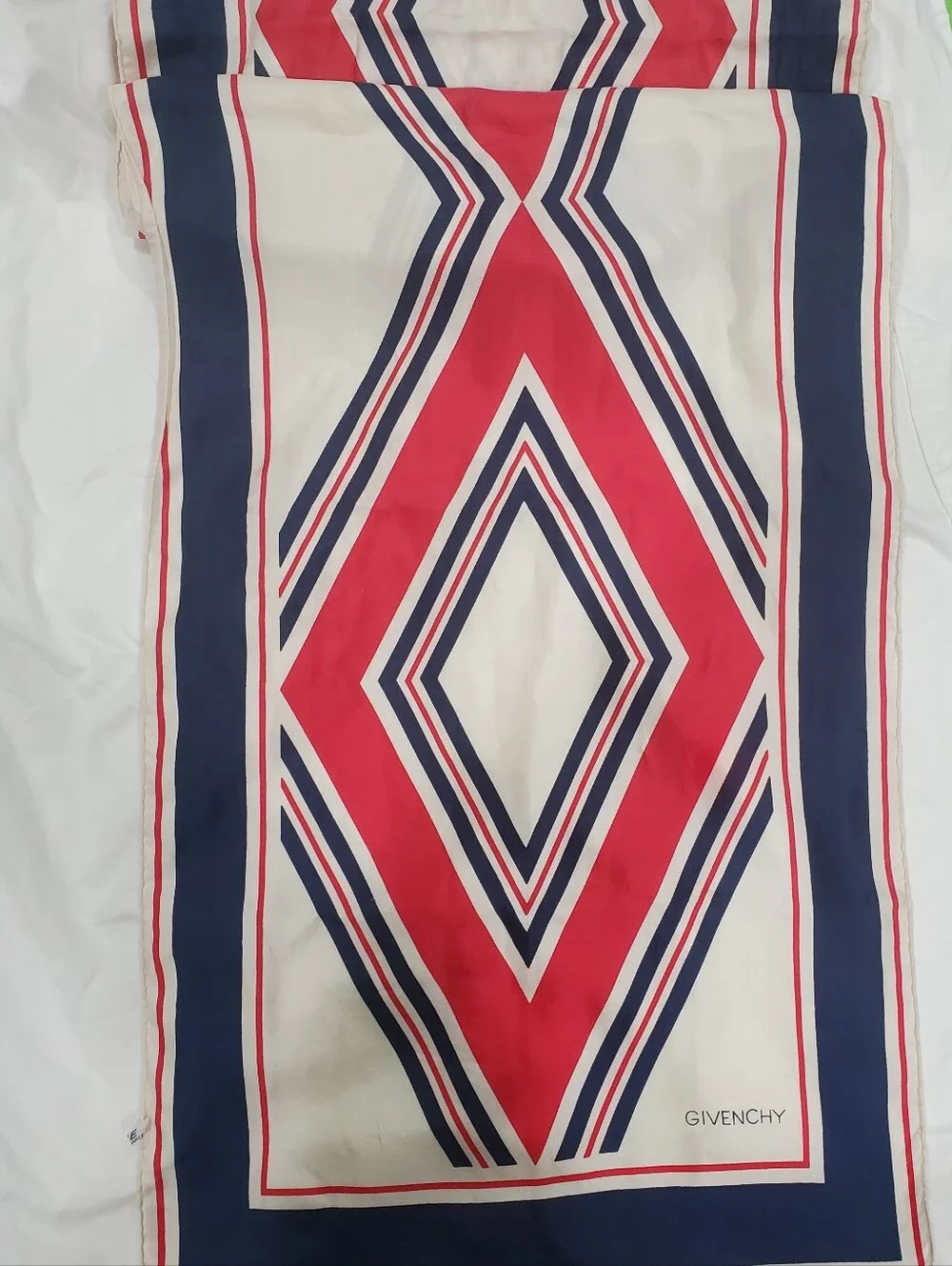 Givenchy authentic vintage